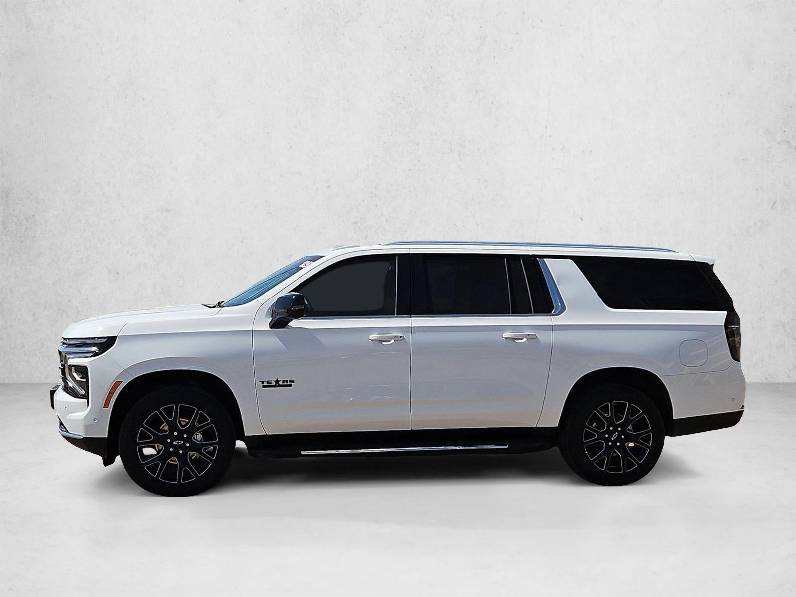 2025 Chevrolet Suburban LT - Photo 9