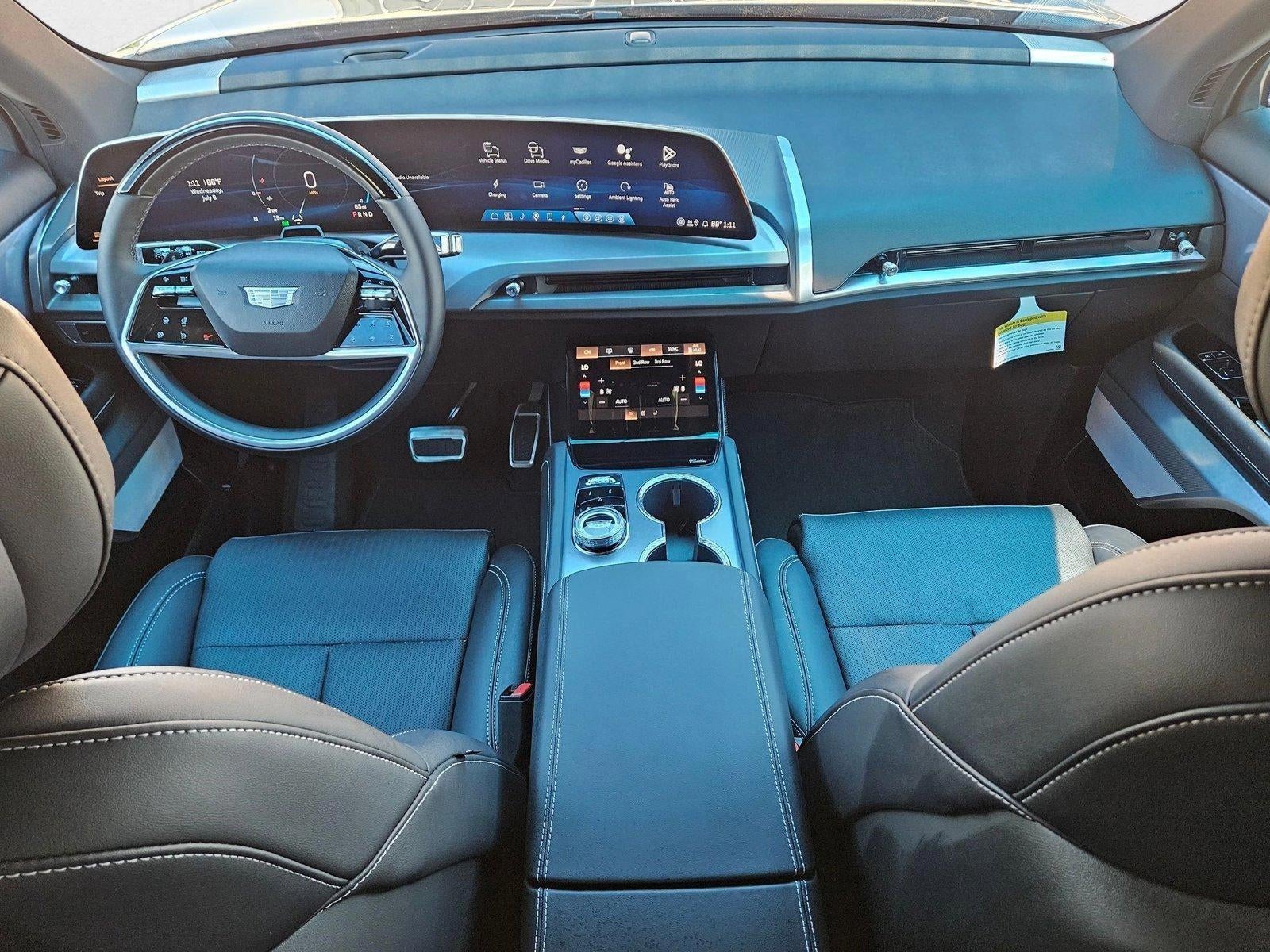 2026 Cadillac VISTIQ Luxury