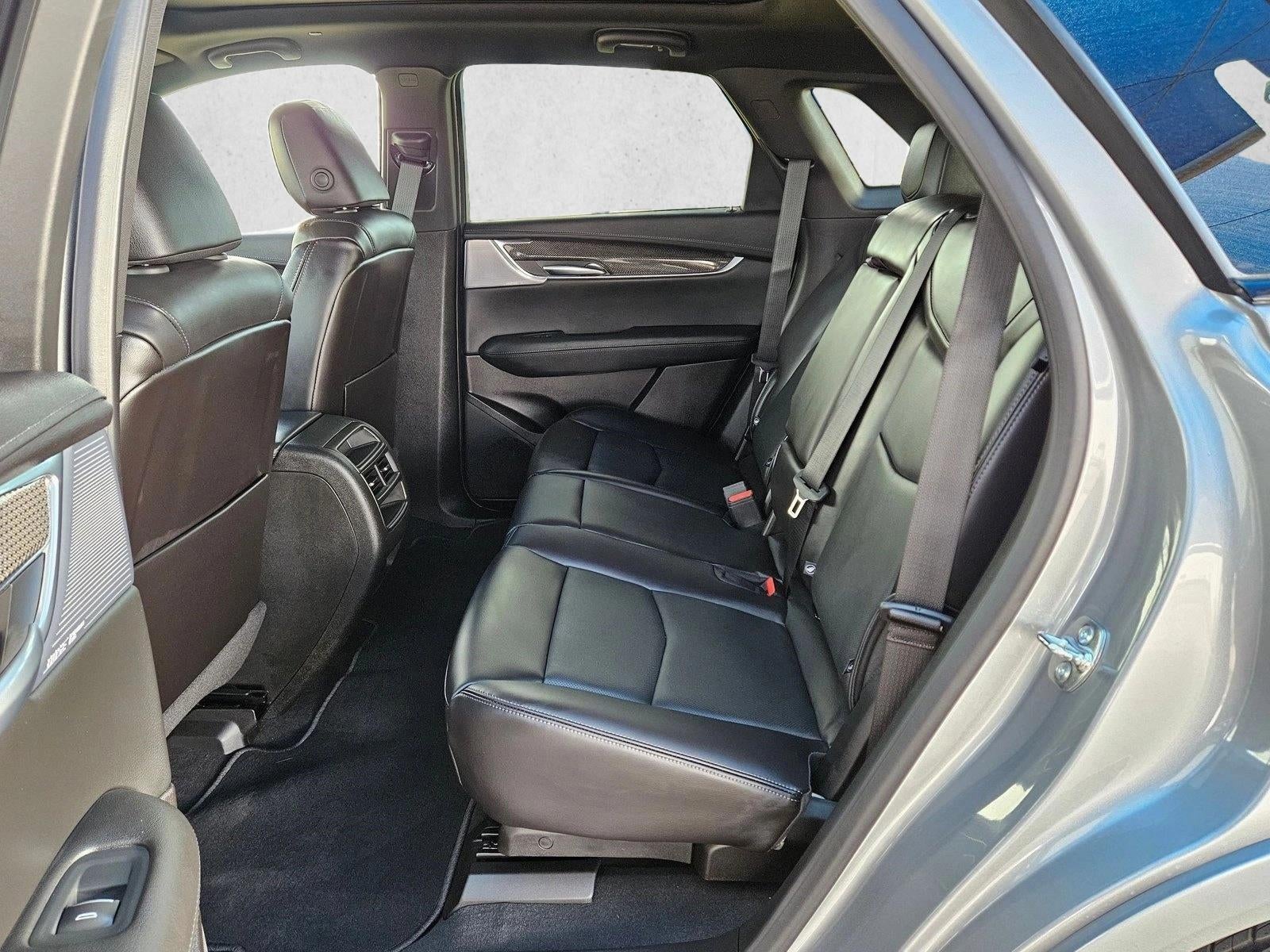 2025 Cadillac XT5 Sport