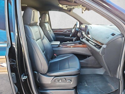 2022 Cadillac Escalade Luxury