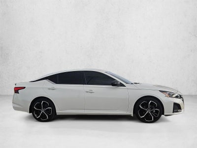 2024 Nissan Altima SR FWD