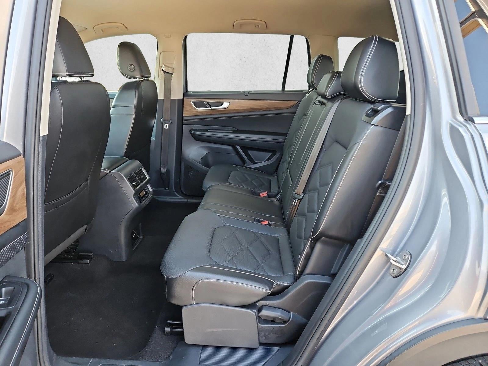 2024 Volkswagen Atlas 2.0T SE w/Technology