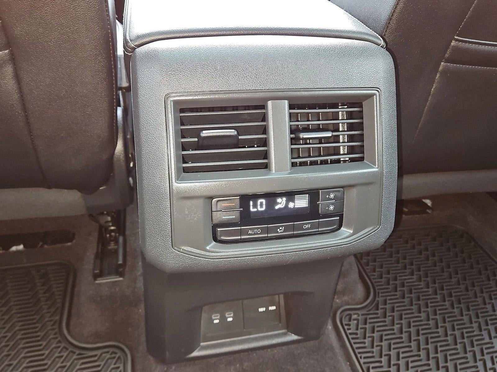 2022 Volkswagen Atlas 2.0T SE w/Technology