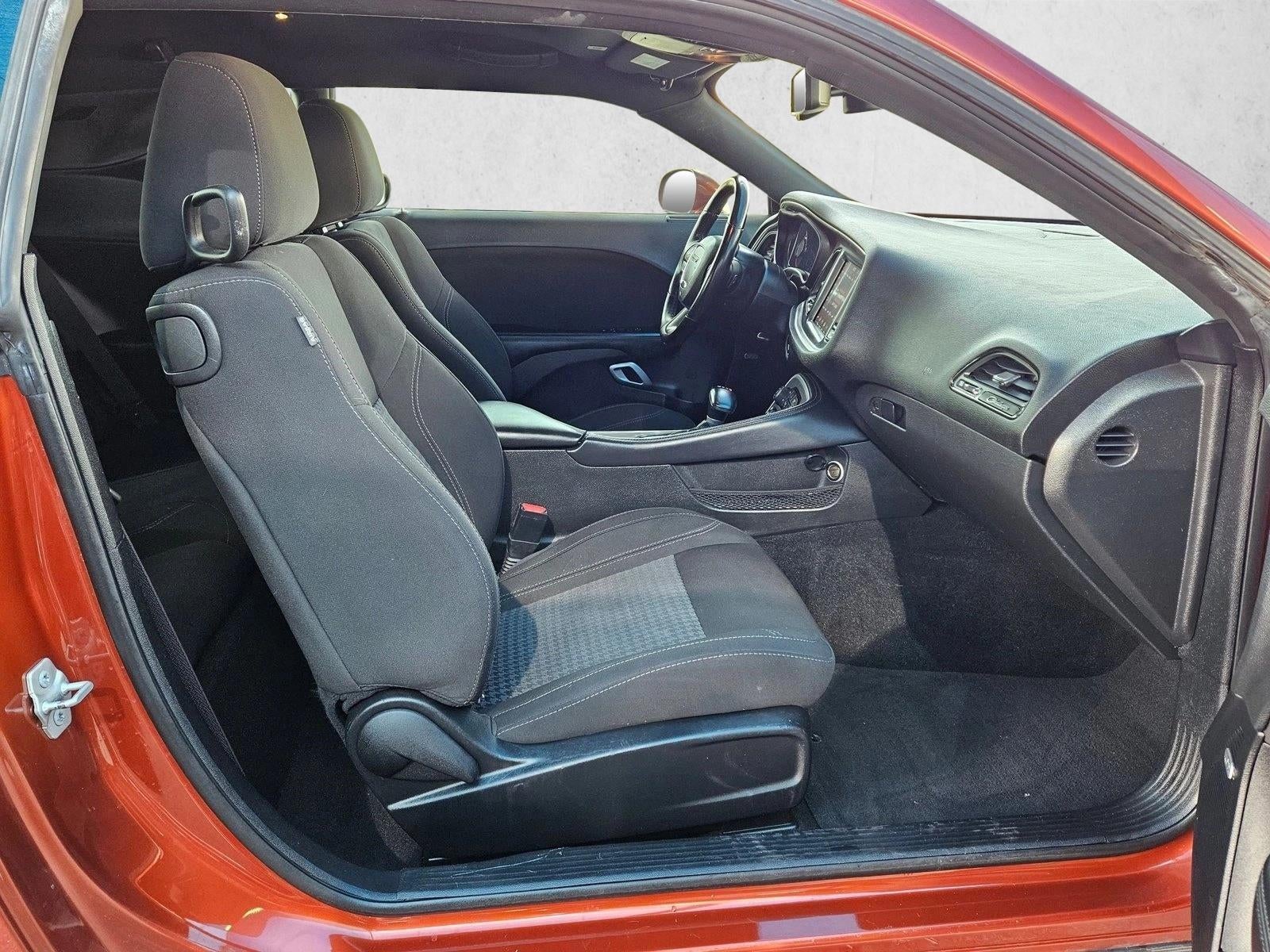 2020 Dodge Challenger SXT