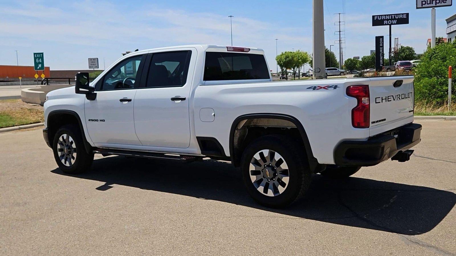 2024 Chevrolet Silverado 2500 HD Custom