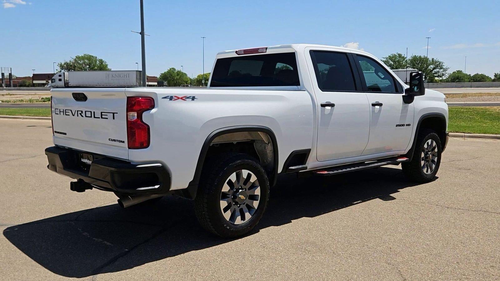 2024 Chevrolet Silverado 2500 HD Custom
