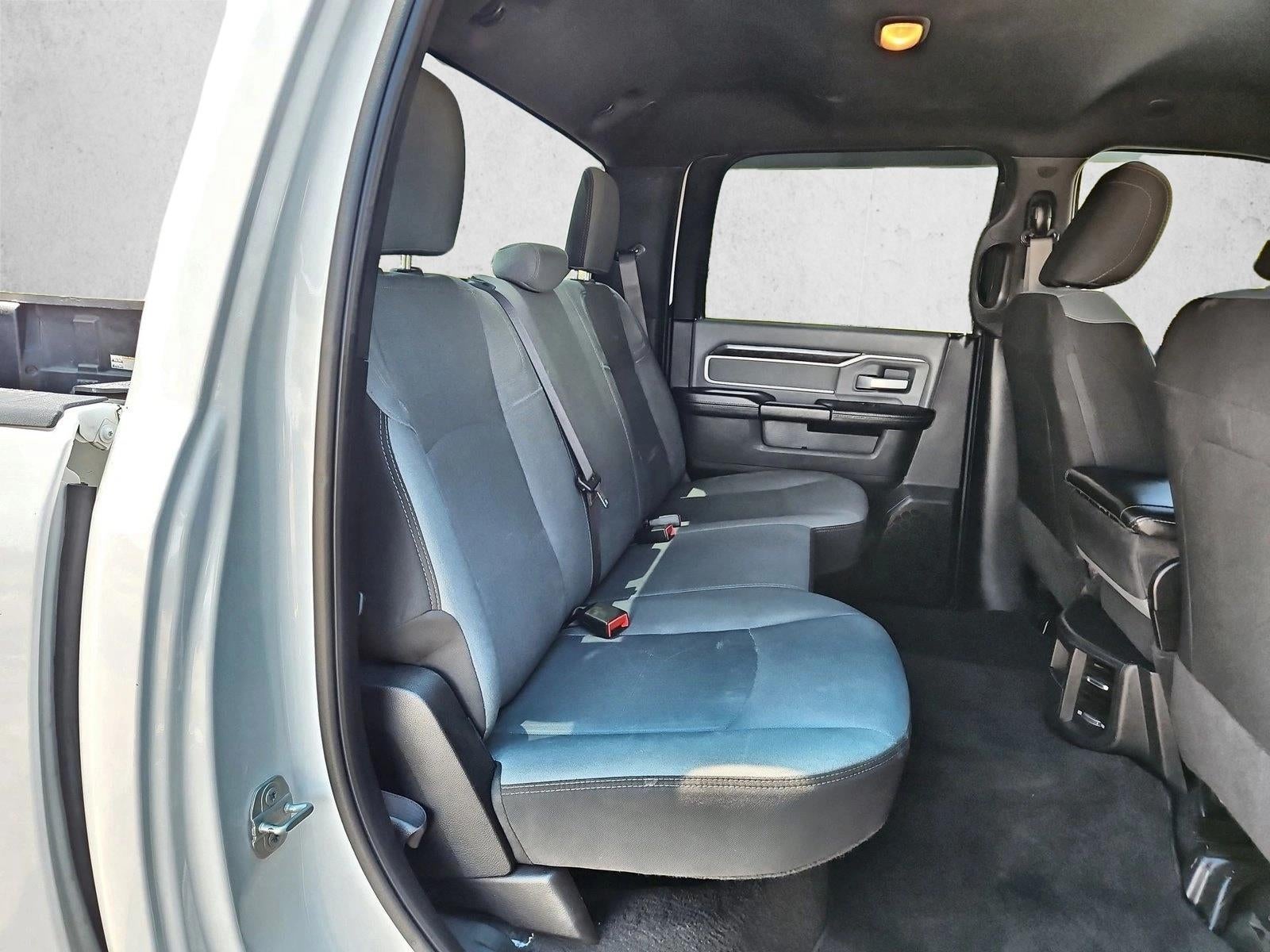 2022 RAM 2500 Big Horn Crew Cab 4x4 6'4" Box