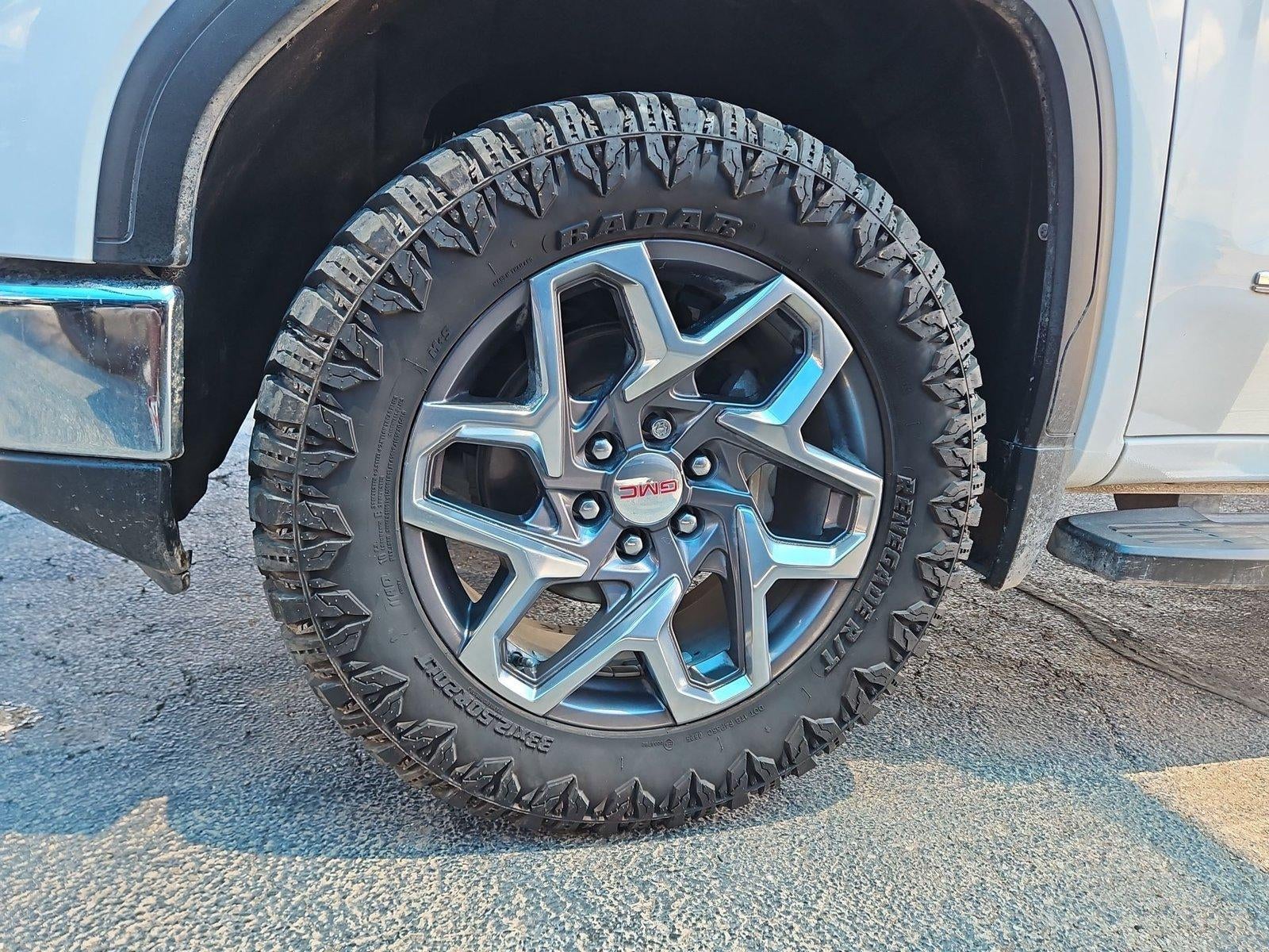 2022 GMC Sierra 1500 SLT