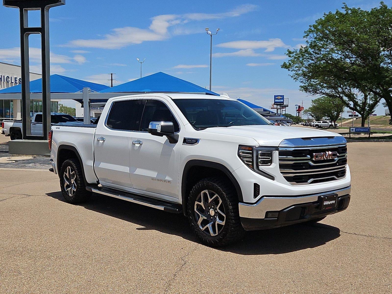 2022 GMC Sierra 1500 SLT