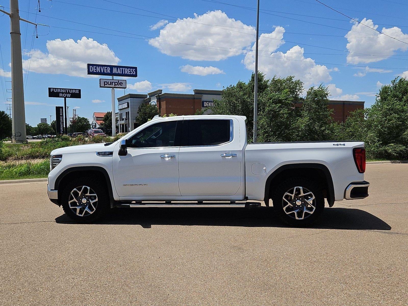 2022 GMC Sierra 1500 SLT