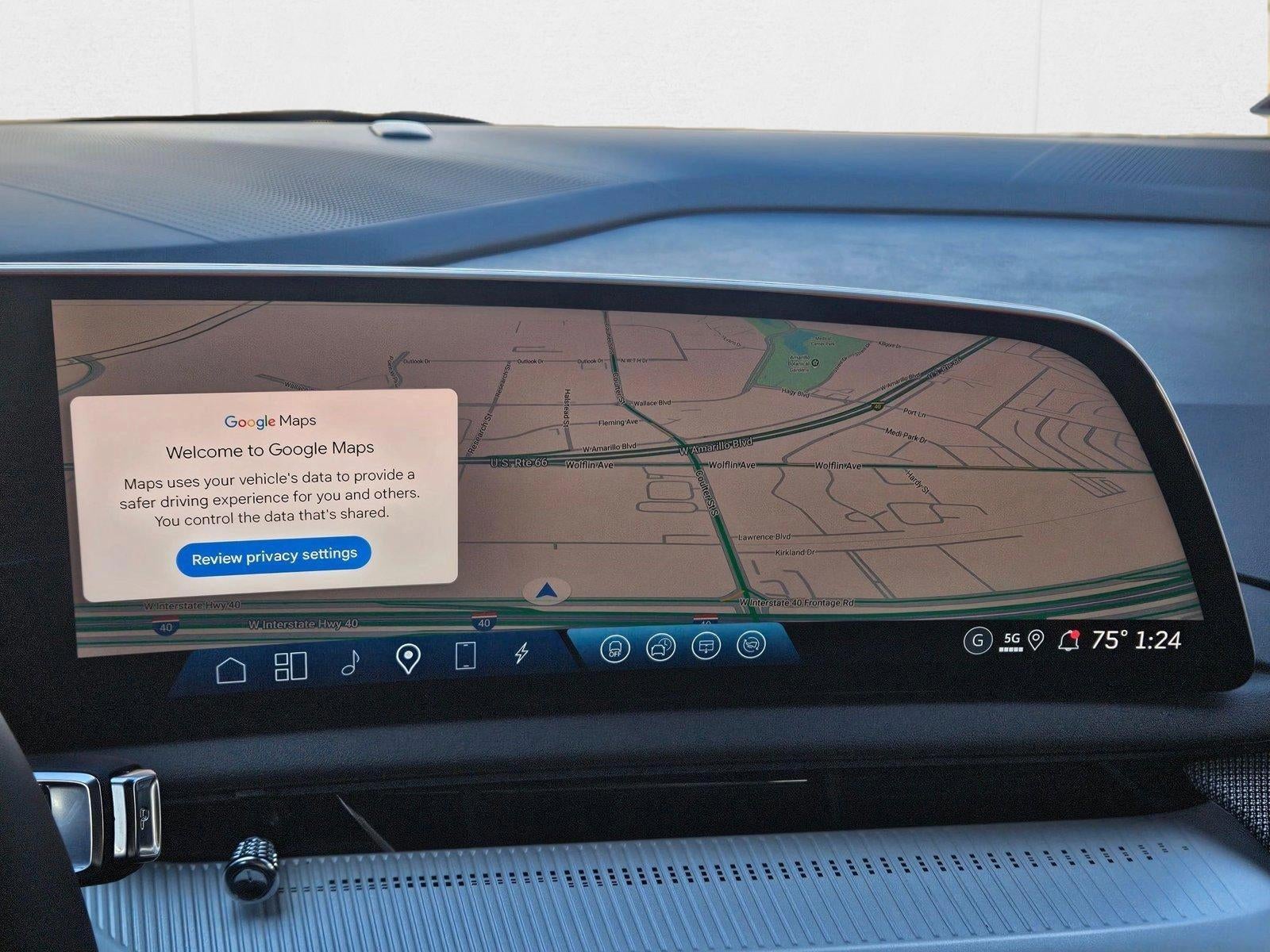 2025 Cadillac OPTIQ Luxury 1