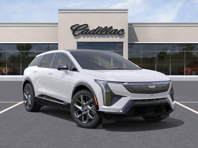 2025 Cadillac OPTIQ Luxury 1