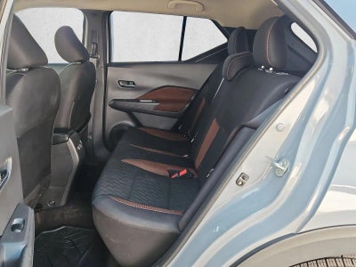 2022 Nissan Kicks SR Xtronic CVT