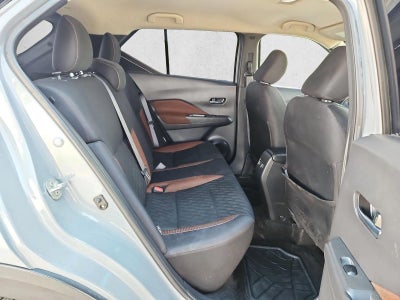 2022 Nissan Kicks SR Xtronic CVT