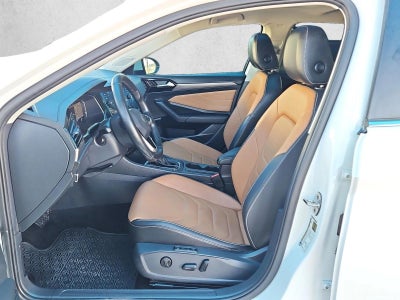 2022 Volkswagen Jetta SEL