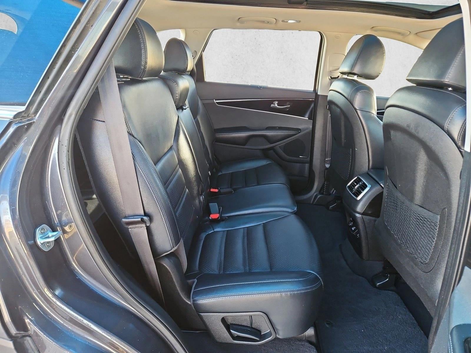 2019 Kia Sorento EX V6