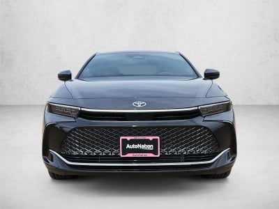 2024 Toyota Crown Platinum