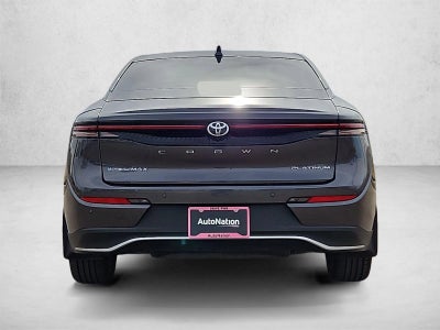 2024 Toyota Crown Platinum