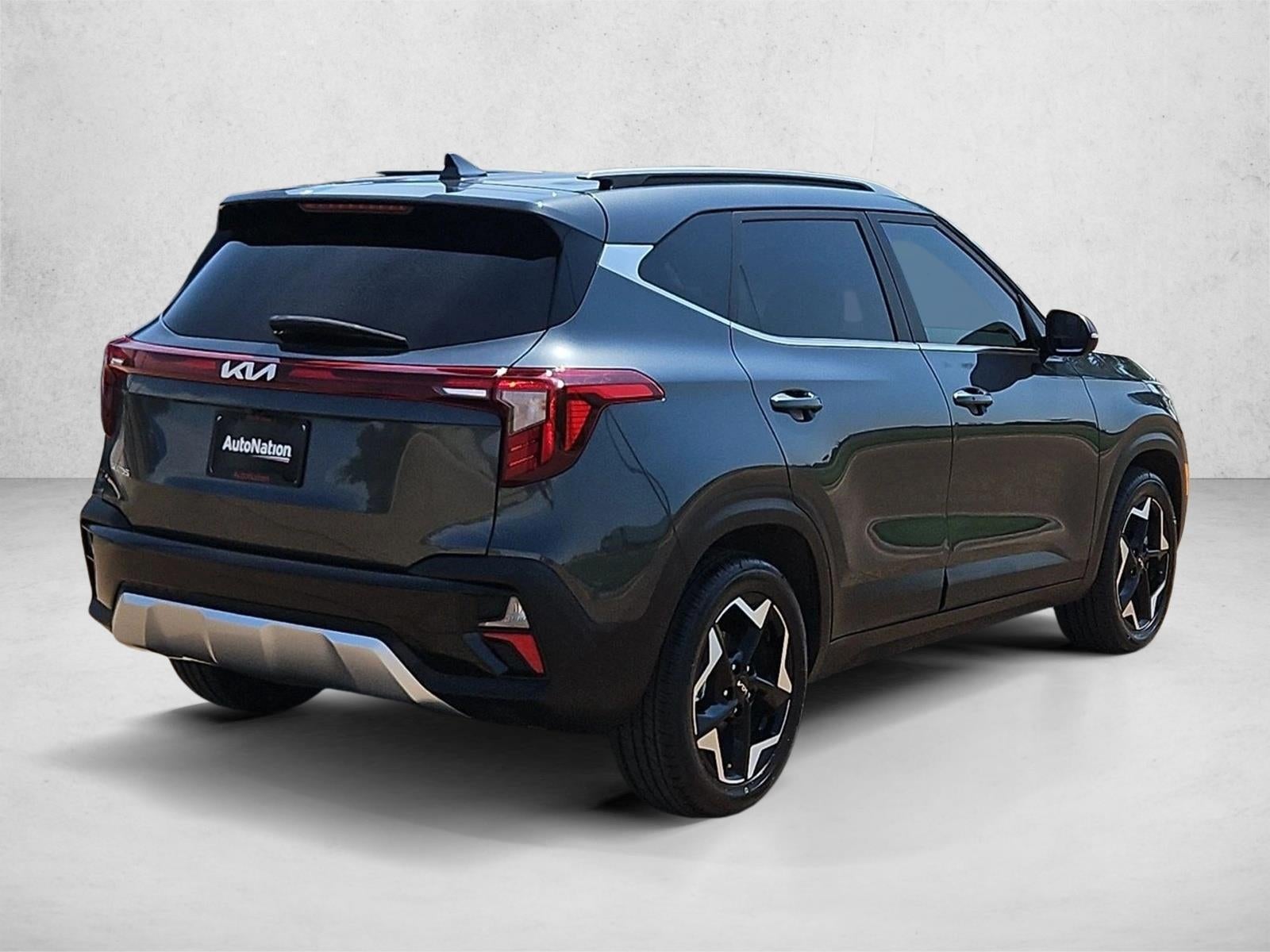 2024 Kia Seltos EX