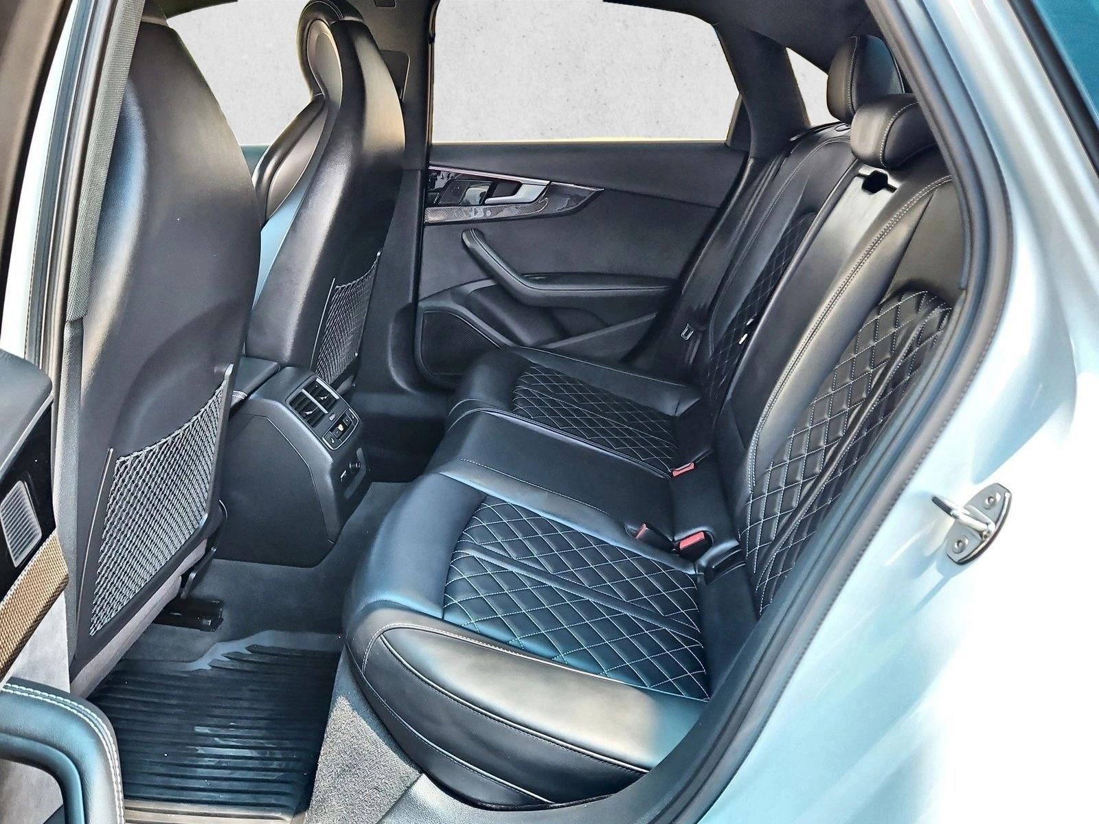 2022 Audi S4 Prestige TFSI quattro Tiptronic