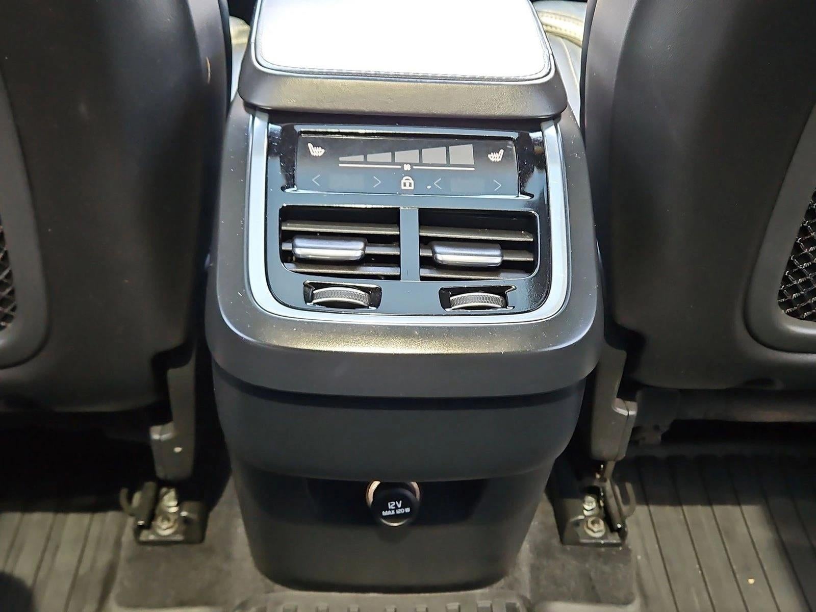 2019 Volvo XC90 T6 Inscription