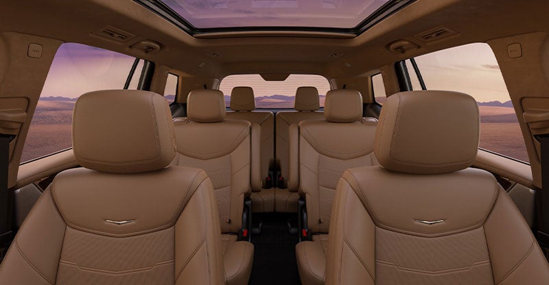 XT5 model seating arrangement view